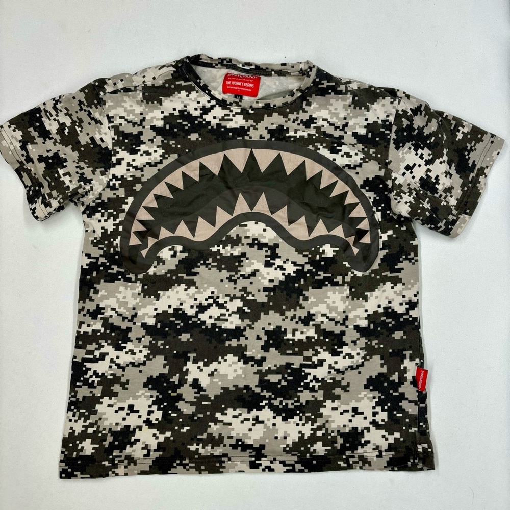 Sprayground Men’s Camo T-Shirt Short Sleeve Size Medium